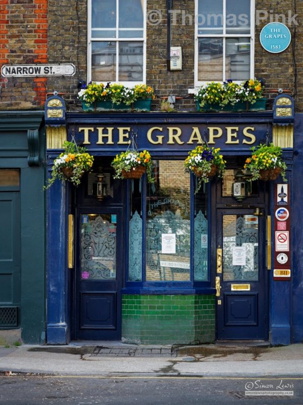 London pub the Grapes