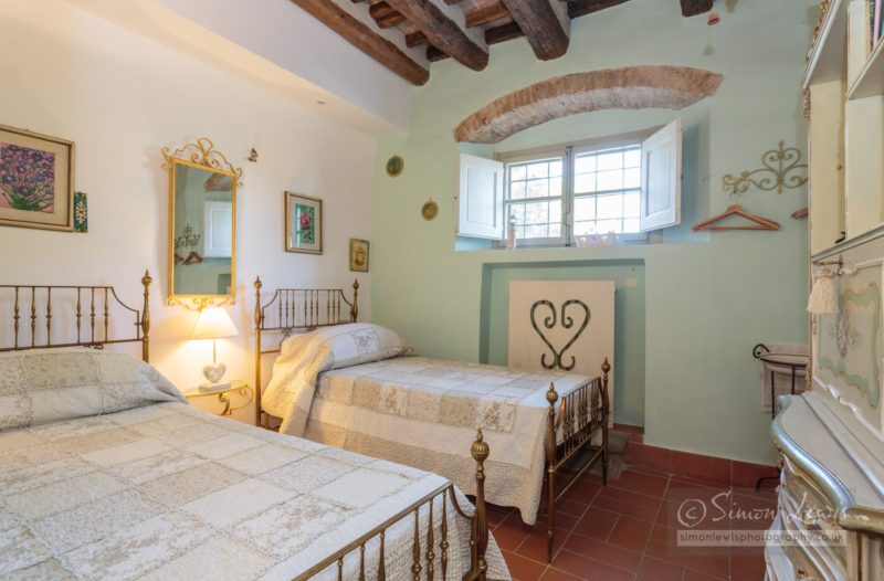 Tuscany-Apartment-Bedroom