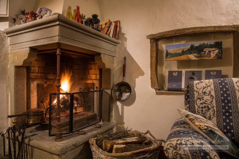 Tuscany-Apartment-Fireplace